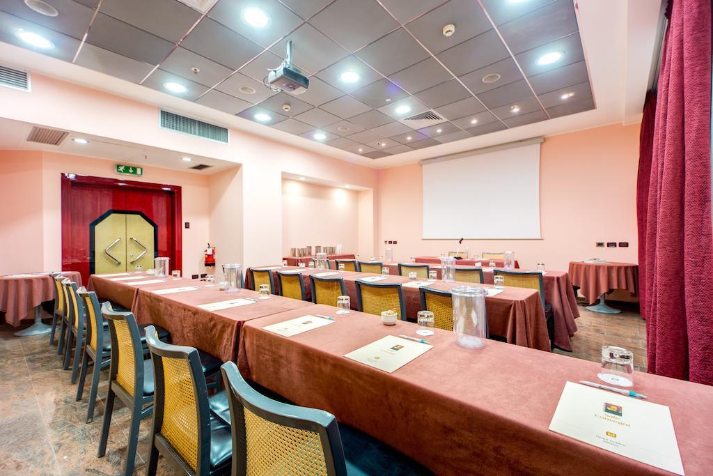 Hotel Galileo Милано Екстериор снимка