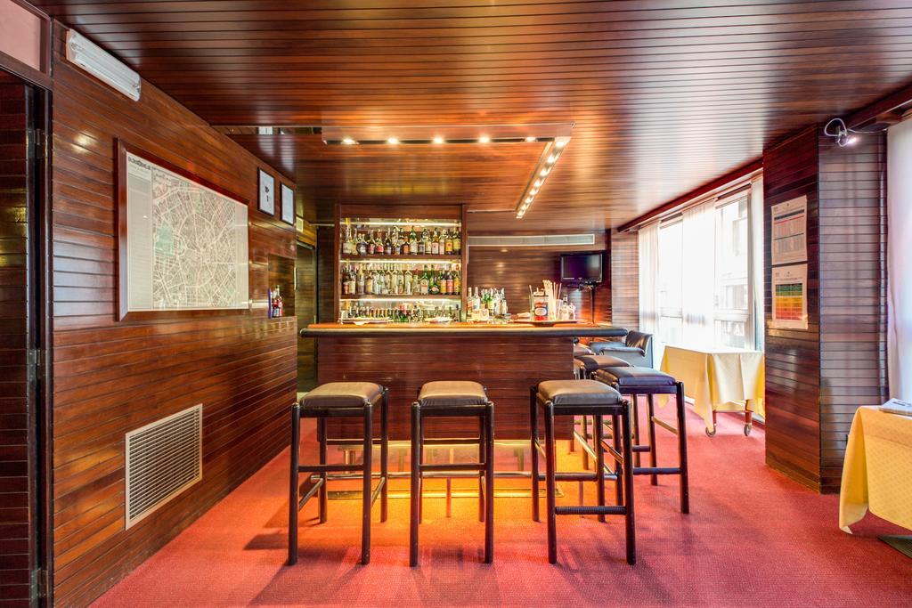 Hotel Galileo Милано Екстериор снимка