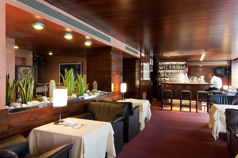 Hotel Galileo Милано Екстериор снимка